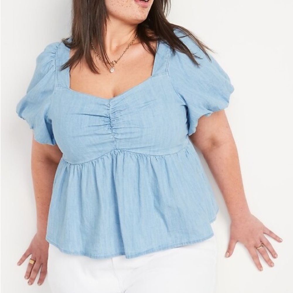 NWT Chambray Puff-Sleeve Waist-Defined Peplum Top